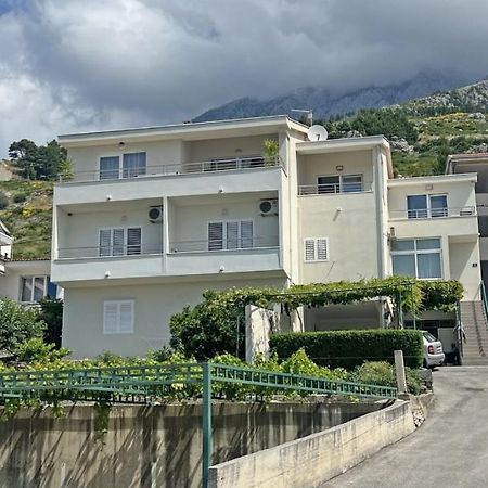 Apartment Lijana Sea View Tucepi Exterior photo