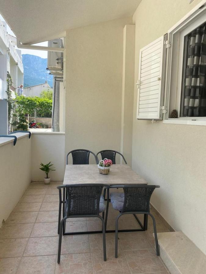 Apartment Lijana Sea View Tucepi Exterior photo