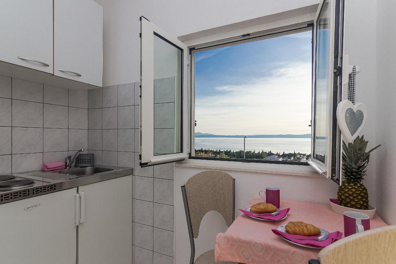 Apartment Lijana Sea View Tucepi Exterior photo